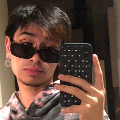 Valen_caldren's profile picture. Siempre fui menos que mi reputación