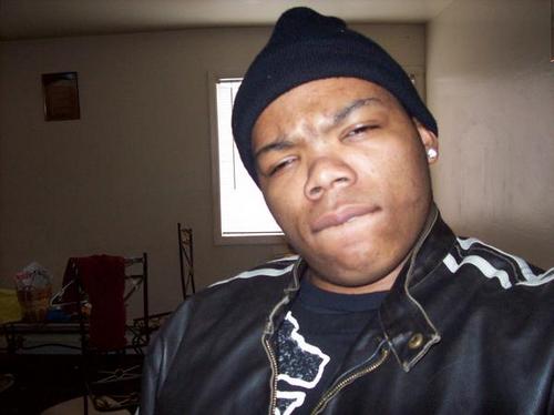 Jo_FaShIoNGeeK's profile picture. I HAVE A PASSION FOR FASHION,IM A TRAINED DANCER, AN INSPIRING MAKEUP ARTIST AND HAIRSTYLIST..#TeamMixBreed #TeamTrendsetta #TeamFashionSense #LeaderNOTFollower