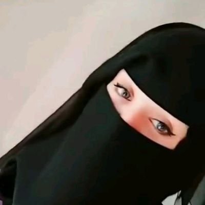 اللهم انك عفوا كريم تحب العفو فاعف عناء❤️