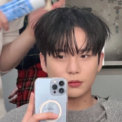 너의 웃음으로 온 세상을 빛나게 만들어줘♡