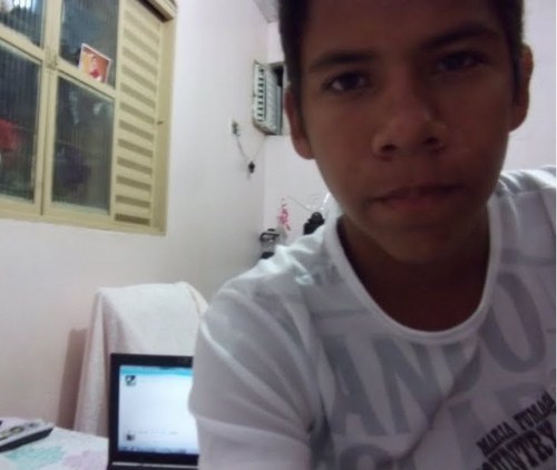 Simple,carinhoso,16anos, Apucarana.. (h)