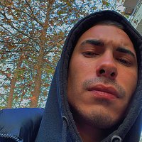 tamayislav sokuşenko (@meraklipharrel) Twitter profile photo