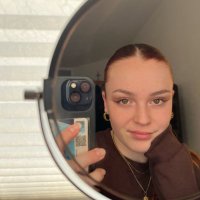 Anika (@_aaniikaa_) 's Twitter Profile