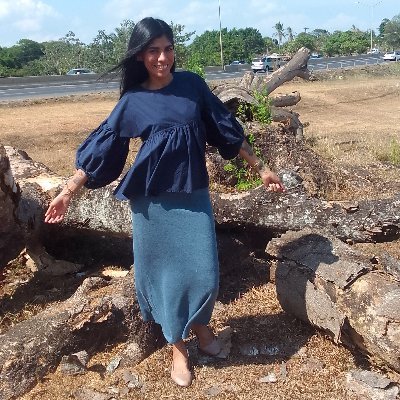 Shaday0711's profile picture. Alma mía alaba a Jehová 🤍
Jesucristo es mi Salvador ❤️🔥
"Yo y mi casa serviremos a Jehová "Josué: 24-15.   La paga del pecado es La muerte 
Cristo es la vida