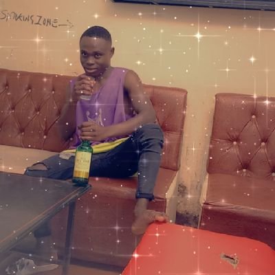 Junior542440648's profile picture. 