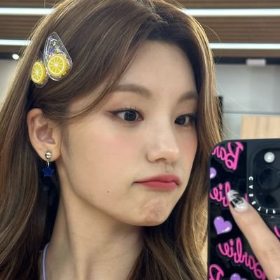 trust_itzyyyyy's profile picture. hwang yeji |
2023 midzy💖🖤