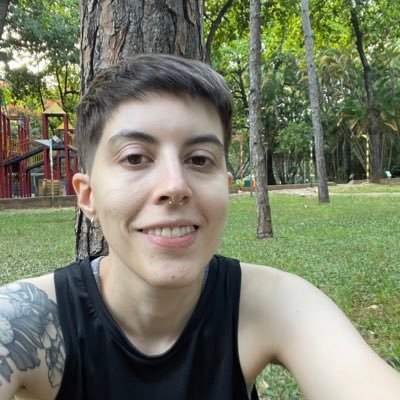 mandiita's profile picture. de volta ao Twitter como se fosse 2009 🏳️‍🌈 sapatona convicta
