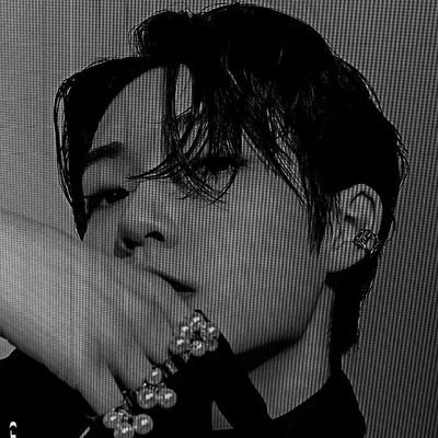 MAXIMILLIANKEV's profile picture. 𝐆oddess of 𝐍ightmares — (𝟏𝟗 • 𝟗𝟖)