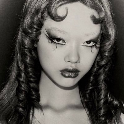 yyawznl's profile picture. 🎧