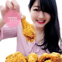 Nicole (@pinkypiggu) 's Twitter Profile