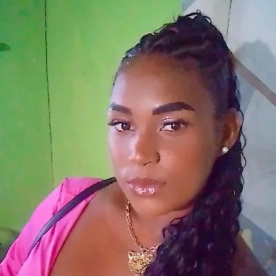 FabiaMeneze022's profile picture. A Qui EU SÒ VENHO PRA DESTRAIR