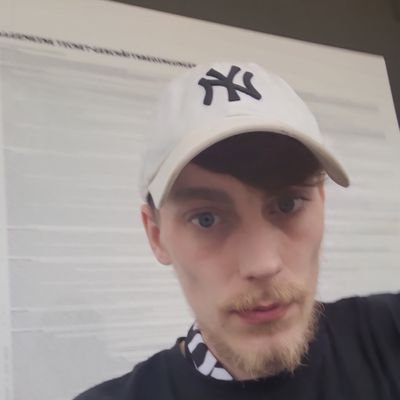 Mirco21124936's profile picture. 