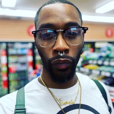 JokerzJinx's profile picture. Loyal #BARB Of #TheKINGDOM #TeamMINAJ Of Course 👑 #TeamYeezy #ThunderUp