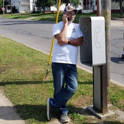 iRacer, weather spotter, NASCAR fan, YouTuber & Gig Economy driver. Owner/operator of my antique traffic signal retirement home.  Love ALL things OLD Utica NY.