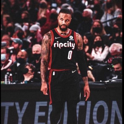 StrictlyHoops7's profile picture. I don’t know ball