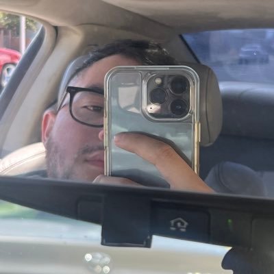 4’11 on a good day. not only am i kiko’s bff but im also his bitch 🥰