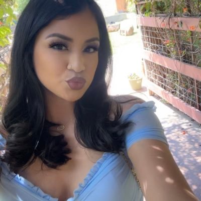 natalyanahi_'s profile picture. ig / natalyanahi_