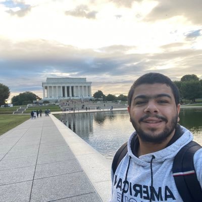 Almosawii15's profile picture.