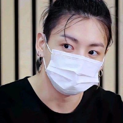 좋은 날 친구들 나는 이것을 내 모든 팬들과 연락하는 기회로 사용하고 있어, 만약 네가 팬이고 나를 잘 안다면, 비록 네가 단지 팬일지라도
다음 요청을 직접 메시지로 보낼 수도 있습니다.
팔로우하고 답장할 것을 약속합니다❤️🙏