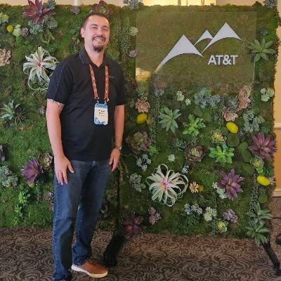 rlhwong's profile picture. Husband, Dad of two baby 🐉, Pepperdine 🌊 MBA, Sr. Regional Sales Manager @samsungus for the #Att Retail Markets. All thoughts and comments are my own.