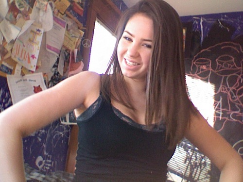 alliebarajas's profile picture. 