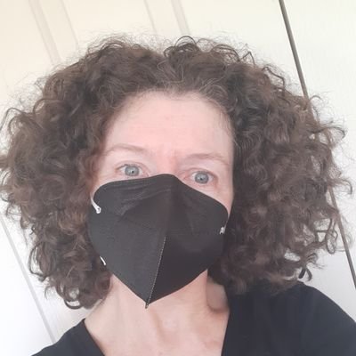 Jewellery Designer.
Remember to Mask Up! Care 4 yourself and others XXX. 1 in 10 infections lead to LC. Encourage others to USE A MASKED PROFILE PIC ❤😷 😷 😷❤
