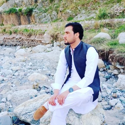 kashifkashi110's profile picture. Microbiologist ✌️ University of Peshawar ❤️
اس سے کہو کہ میرا جرم صرف میرا ہے اس سے کہو کہ میرے شجرے کا اخترام کرے🙏