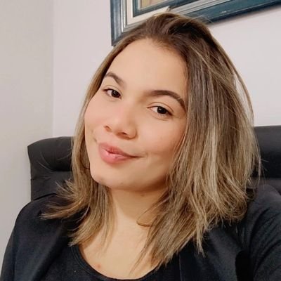 LarissaSantsss's profile picture. Seja você, por você , para você💖