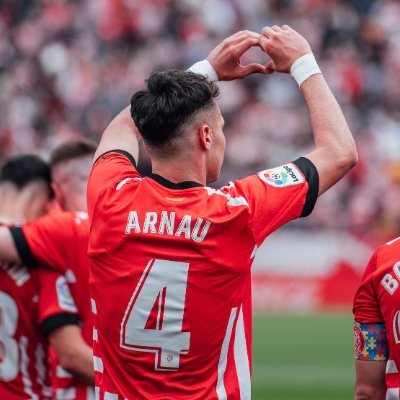 Girona ❤️🤍                                                             
Futsal 🧤 @Girona_efs