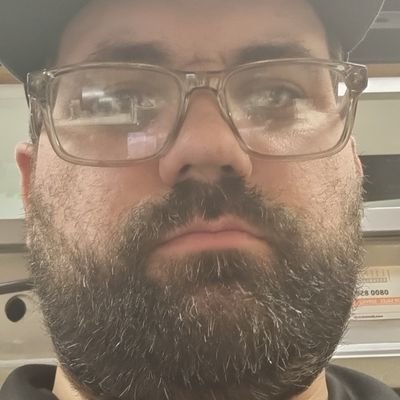 Professional Podcaster on @take3video. Host of Rank' Em. I am a big Fan of Harry Potter, Lord of the Rings. I am also a Professional Peter Jackson lookalike.