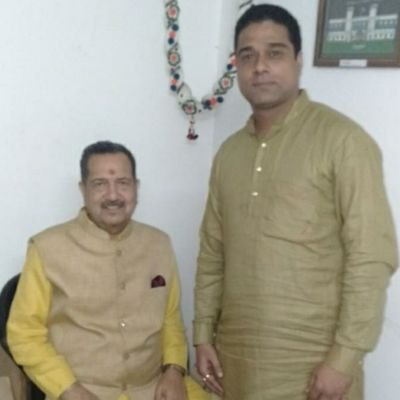 RSS का सख्त लौंडा Pandit Deendayal Upadhyay Smriti Manch Delhi State president MM
दिल्ली प्रदेश MRM
Ek koshish aur abhi NGO Delhi