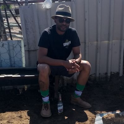 Ke_Fofo's profile picture. Minimalist. Still Khosi4life #Simbra #Dorper #PotchKoekoek
Here for fun, le ska ntseela tlhogong