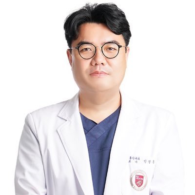 I am a  professor at Korea University (KU) College of Medicine and a respirologist at KU Guro Hospital. My main clinical and research area is airway diseases.