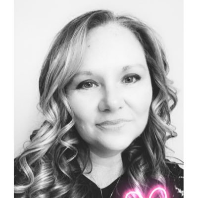 julesmc0709's profile picture. 