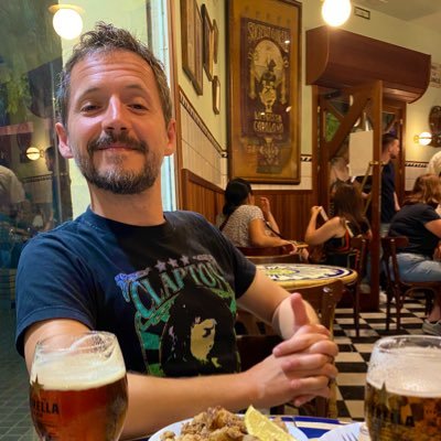 He saltat d'un tren en marxa. També soc @SenyorMasters, @sifactoria i @SommelierMusic. IG: @felixdufoy. Cornellà - Planoles - Campo. https://t.co/8pOVdgnsJ0