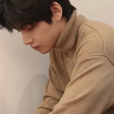 → This user love’s making threads and edits » btspopper┊solos | shippers ✗