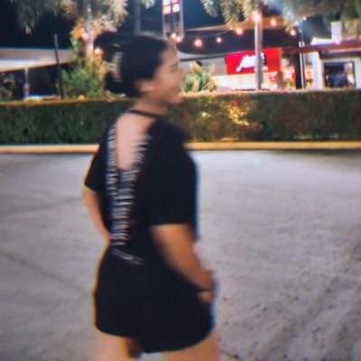 mrmrgrttsmnth's profile picture. on edge