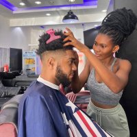 Femalebarber 💈(@DadsonTher58) 's Twitter Profile Photo