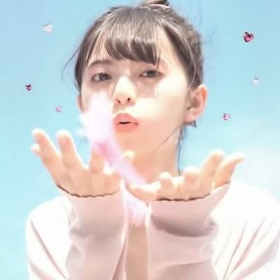 tzi1855546's profile picture. 