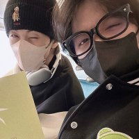 🐻🐯 (@tinymahaes) 's Twitter Profile