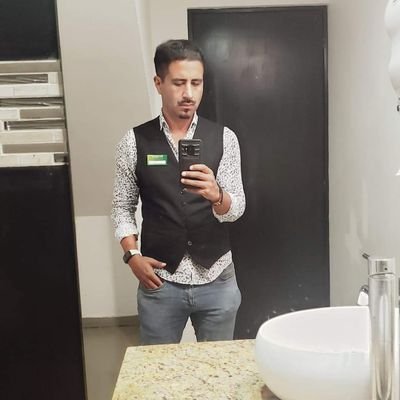 VictorM63208021's profile picture. XXX