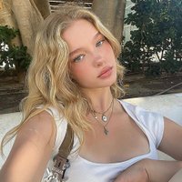 an? 📖 (@chaseflwrs) 's Twitter Profile