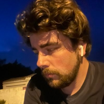 BaptisteM5's profile picture. Ville-d’Avray - La Tranche - 🇫🇷 🇱🇺 🏄‍♂️