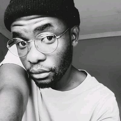 PapaGenge's profile picture. Nothing On Bio😶