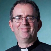 Richard Coles(@RevRichardColes) 's Twitter Profileg