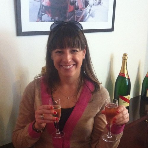 JCo1280's profile picture. lawyer by day, reality show tv watcher by night. lover of travel, wine, and pizza. adores music & concerts, hockey, mini golf & skeeball. aspiring foodie.