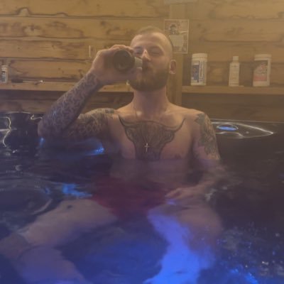 LewisWils0n_'s profile picture. Wits happenin