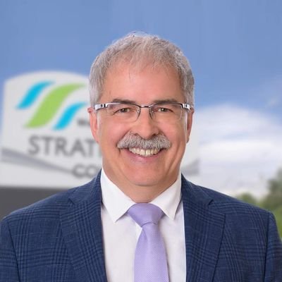 Husband, father, grandfather. Strathcona County Councillor - Ward 4. Retired teacher and principal who spent 35 years in Education. Livin’ the dream.