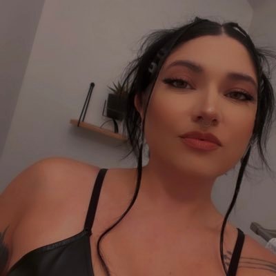 ☠️• IG: meryyyl__ • TikTok: misomeryl • @KevinSquidy 🖤💍