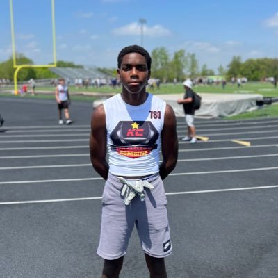 SHHS|Student Athlete| football,basketball and track|6’3|175lb|WR/CB| Class of 2026|3.7GPA|God first🙏🏾| Gmail: parkertyren815@gmail.com| 📞785-806-9555|